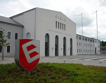 ECOLE-Stiftung, Gymnasium 