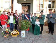 Tag der Regionen Kr�nung Erntek�nigin