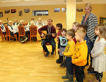 Geburtstag des Monats St�ndchen Kinder