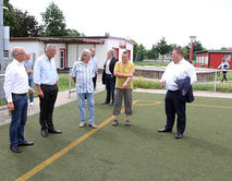 Dialogtour Innenminister Holger Stahlknecht Besichtigung Spportst�tten