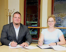 Josefin_Schr�ter_Ausbildungsvertrag