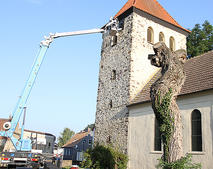 Kirchturmuhr Ebendorf Montage Hubsteiger