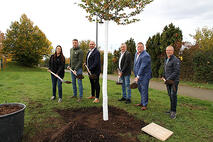 60.Firmenjubil�um_Haltern_und_Kaufmann_Baumspende