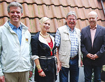 Deutsche Zwergh&uuml;hner im Magdeburger Zoo zu sehen 